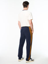 Load image into Gallery viewer, Suonare Sweatpant- Bronze Brown
