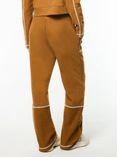 Load image into Gallery viewer, Greta Sweatpant- Bronze Brown
