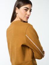 Load image into Gallery viewer, Greta Crewneck- Bronze Brown
