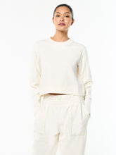 Load image into Gallery viewer, Greta Crewneck- Gardenia
