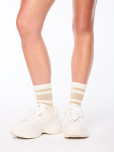 Load image into Gallery viewer, DI Base Logo Sock-Gardenia
