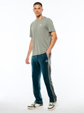 Load image into Gallery viewer, Sportivo T-Shirt-Agave Green
