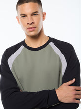 Load image into Gallery viewer, Sportivo Crewneck-Agave Green
