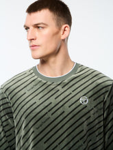 Load image into Gallery viewer, Obliquo Velour Crewneck-Agave Green
