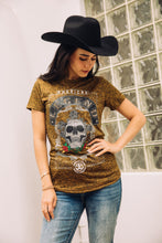Load image into Gallery viewer, Women&#39;s Cotton American Legend Graphic Print Gold T-shirt
