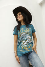Load image into Gallery viewer, Women&#39;s Cotton American Legend Graphic Print Blue T-shirt
