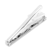 Load image into Gallery viewer, Star Wars Luke Skywalker LIGHTSABER Bracelet and Tie Clip Gift Set
