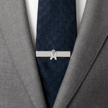 Load image into Gallery viewer, Star Wars R2-D2 Cufflinks and Tie Bar Gift Set
