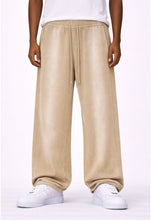 Load image into Gallery viewer, SAND SUNFADE SWEATPANTS
