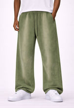 Load image into Gallery viewer, OLIVE SUNFADE SWEATPANTS
