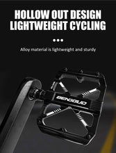 Load image into Gallery viewer, Lightweight Design Easy To Ride Bicycle Pedals Aluminum Alloy Material Suitable for Road Cycling Waterproof and Anti Slip
