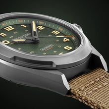 Load image into Gallery viewer, The Scout Titanium - Highlander
