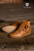 Load image into Gallery viewer, Medieval Shoes Jorvik
