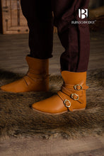 Load image into Gallery viewer, Medieval Shoes Reinhardt
