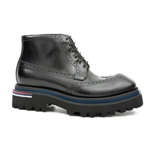 Load image into Gallery viewer, Side - Zipper Martin Boots 3016B Black

