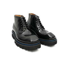 Load image into Gallery viewer, Side - Zipper Martin Boots 3016B Black
