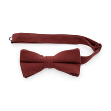 Load image into Gallery viewer, Sienna - Men's Pre-tied Bow Tie
