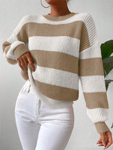 Load image into Gallery viewer, Stylish Two-Tone Loose Fit Pullover Sweater | NCS
