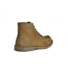 Load image into Gallery viewer, The Cooper | Crazy Horse Tan Leather
