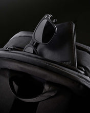 Load image into Gallery viewer, The Commuter - Stealth
