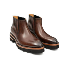 Load image into Gallery viewer, Thick - soled Chelsea Boots Brown
