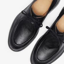 Load image into Gallery viewer, Men's Black Pebbled Leather Tuscan Moc Boot
