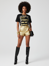 Load image into Gallery viewer, Unisex T-Shirt NYC Streets Are My Runway – BYMANYC ® New York
