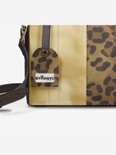 Load image into Gallery viewer, Vegan Bag GRAND CENTRAL GLAM – BYMANYC ® New York | Sustainable Luxury
