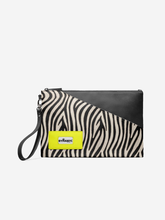 Load image into Gallery viewer, Vegan Bag MADISON AVENUE – BYMANYC ® New York | Timeless Eco Chic
