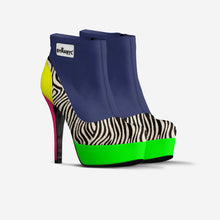 Load image into Gallery viewer, Vegan Platform Ankle Boots BYMANYC ® New York Bold Black
