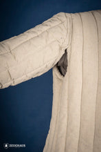 Load image into Gallery viewer, Thick Gambeson Natural
