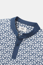 Load image into Gallery viewer, Catalyst Polo | Mantra Collar | Bloom
