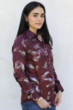 Load image into Gallery viewer, Womens Modern Fit Stretch Foil Fashion Shirt
