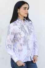 Load image into Gallery viewer, Womens Modern Fit Stretch Foil Fashion Shirt
