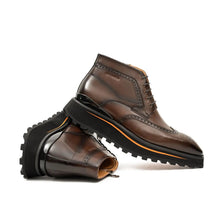 Load image into Gallery viewer, Zipper Brogue Martin Boots 2890 Coffee
