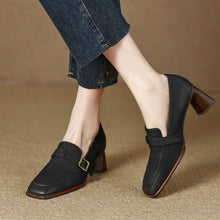 Load image into Gallery viewer, Women's Retro British Style Chunky Heel Leather Shoes – Round Toe Commuter
