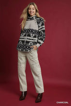 Load image into Gallery viewer, Umgee Aztec Print Sherpa Pullover
