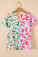 Load image into Gallery viewer, Green Leopard Print Patchwork V Neck Short Sleeve Blouse
