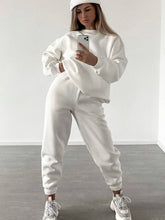 Load image into Gallery viewer, Women's Crewneck Sweatshirt &amp; Jogger Pants Two-Piece Set – Loose Fit

