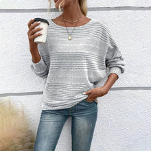 Load image into Gallery viewer, Women’s Textured Round-Neck Long-Sleeve Pullover
