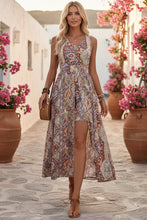 Load image into Gallery viewer, Women's Printed V-Neck Sleeveless Jumpsuit | Vacation Chic
