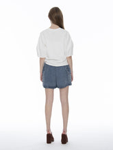 Load image into Gallery viewer, Abstract Face Embroidered Puff Sleeve Top

