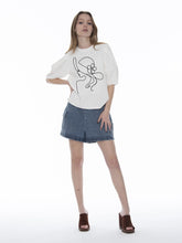 Load image into Gallery viewer, Abstract Face Embroidered Puff Sleeve Top
