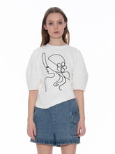 Load image into Gallery viewer, Abstract Face Embroidered Puff Sleeve Top
