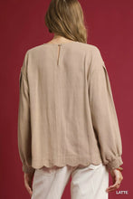 Load image into Gallery viewer, Umgee Linen Scallop Hem Long Sleeve Blouse | Fitiquefit
