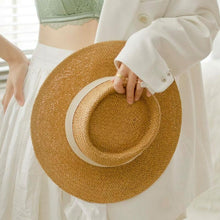 Load image into Gallery viewer, Adult Summer Straw Hat Fashion Casual Beach Fedora Hat Wide Brim Straw Hat Luxury Fedora Summer Packable Sun Hat Lightweight Women Beach Sun Hat Breathable Sun Hats For Women 56-58cm
