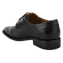Load image into Gallery viewer, Anthony Genuine Leather Oxford Style Tread Design Dress Shoes
