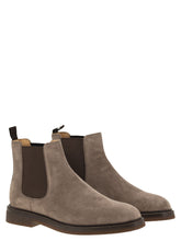 Load image into Gallery viewer, Brunello Cucinelli Men Chelsea Boot In Suede

