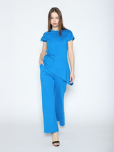 Load image into Gallery viewer, Asymmetric Cut Ruched-Side Top

