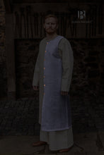 Load image into Gallery viewer, Left Side Tabard Auderic Black
